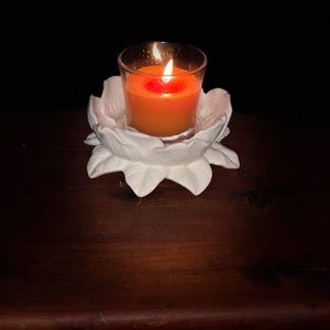 Party lite magnolia candle holder